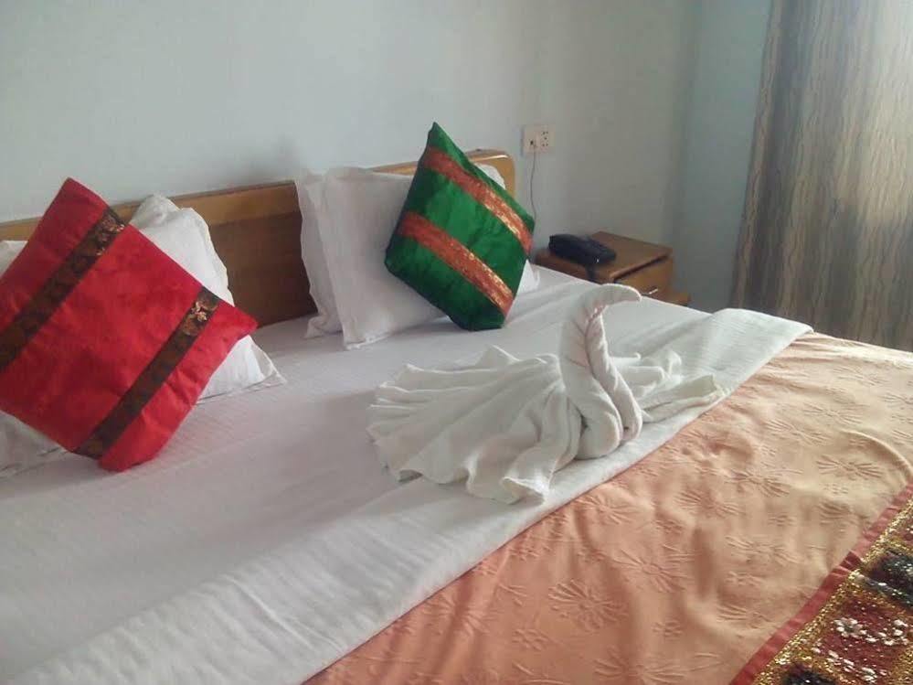 Hotel Ganesha Inn Tapovan Dış mekan fotoğraf